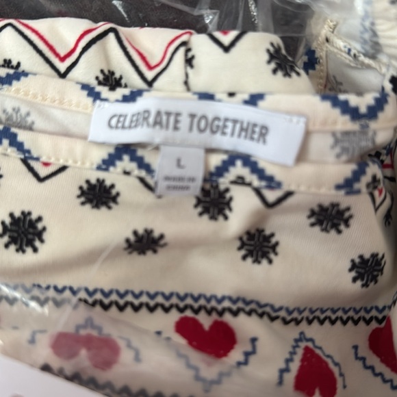 Blue/Cream/Red Cozy one piece Pajamas by Celebrate Together Size Large - Picture 2 of 4